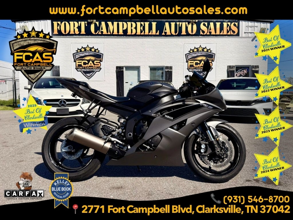 2016 Yamaha YZF-R6 (Matte Gray) Sportbike motorcycle