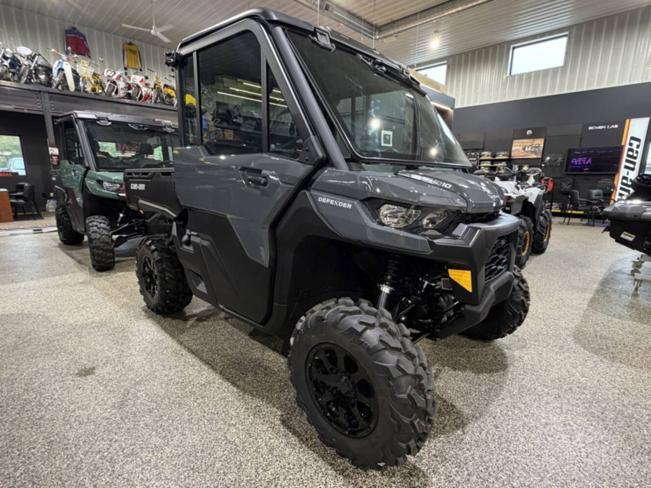 A photo of this 2027 Can-Am DEFENDER DPS CAB HD10