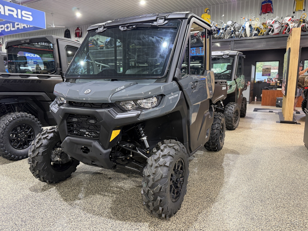2027 Can-Am DEFENDER DPS CAB HD10 in grand rapids MN