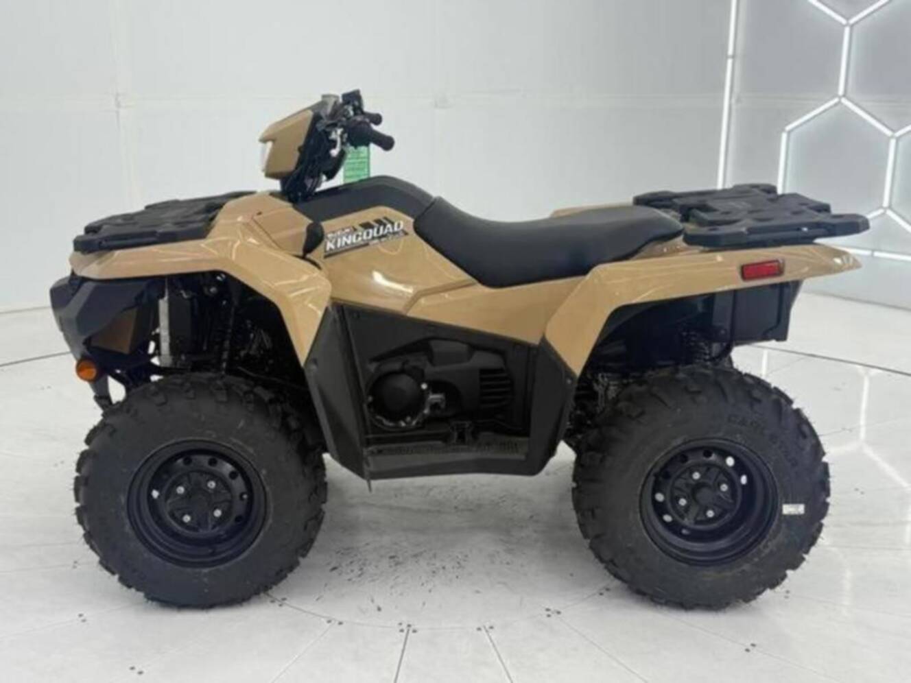 A photo of this 2026 Suzuki KingQuad 500 AXi Power Steering