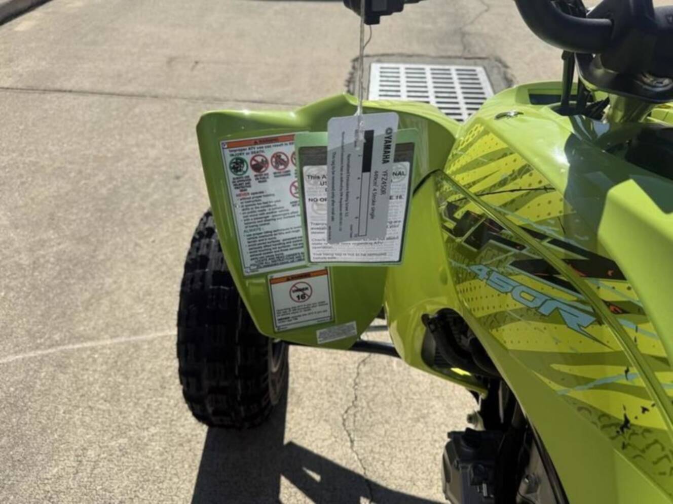A photo of this 2026 Yamaha YFZ 450R SE