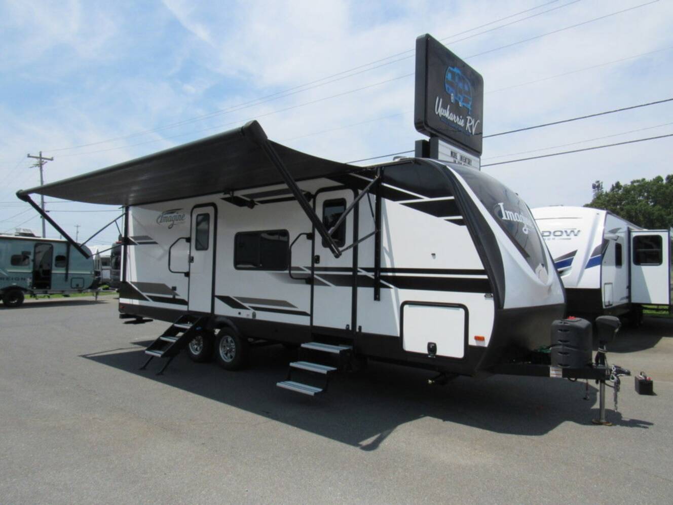 A photo of this 2021 Grand Design Imagine 2610ML