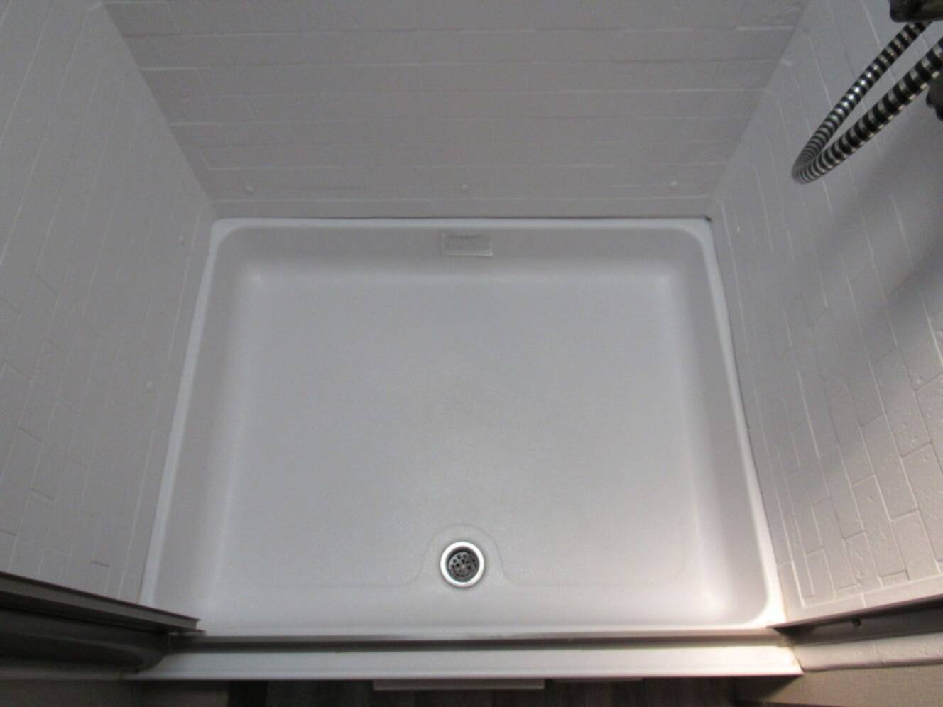 A photo of this 2021 Grand Design Imagine 2610ML