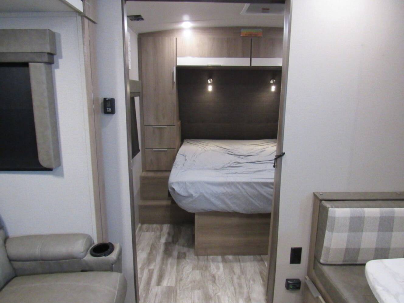 A photo of this 2021 Grand Design Imagine 2610ML
