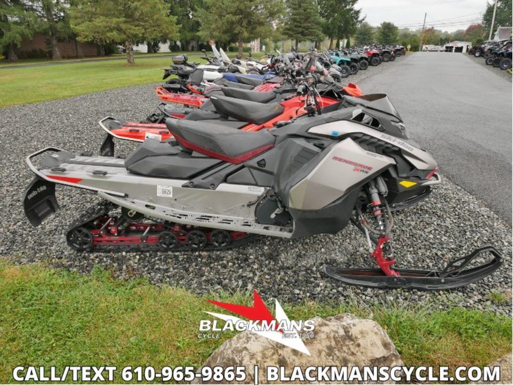 2023 Ski-Doo Renegade® X-RS® 850 E-TEC® Ice Rip. XT 1.25_Smart-S_ in emmaus PA
