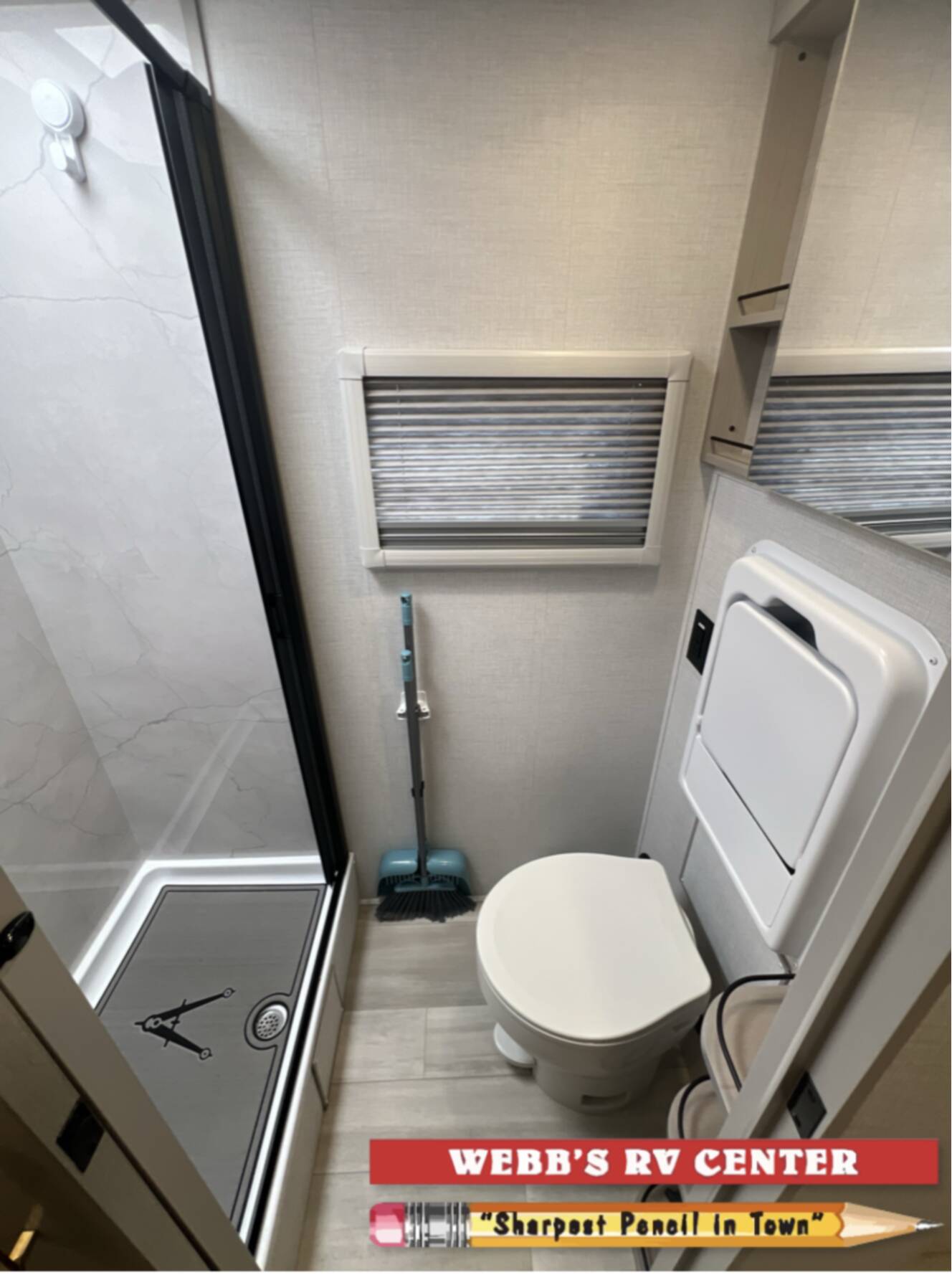 A photo of this 2025 Grand Design Serenova 160LG