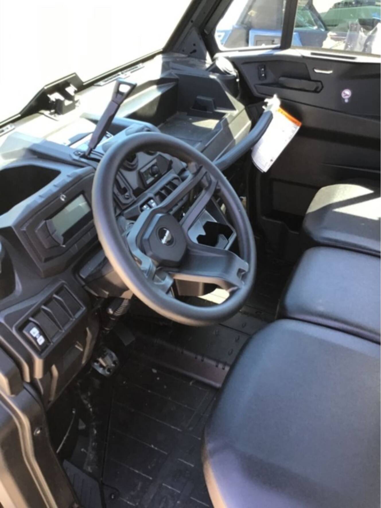 A photo of this 2026 Can-Am Defender DPS CAB HD10
