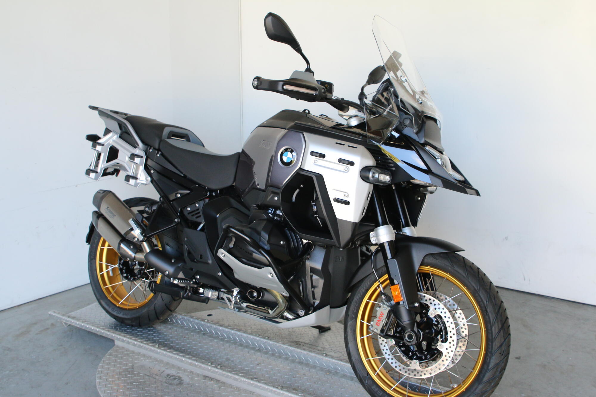 2026 BMW MOTORRAD R 1300 GS Adventure in San Diego, CA
