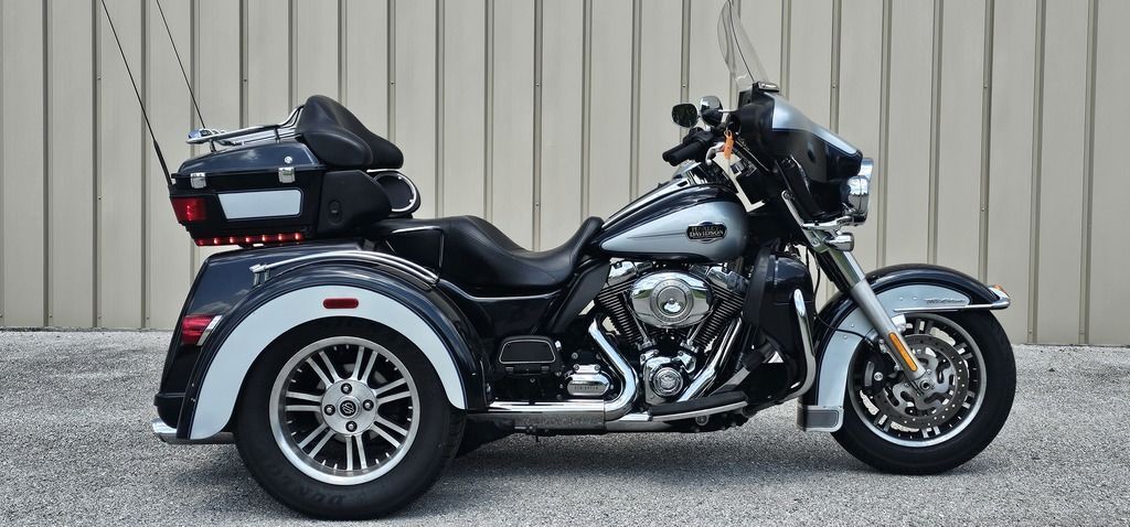 2013 Harley-Davidson® FLHTCUTG - Tri Glide® Ultra Classic® ULTRA CLASSIC in Springfield, MO