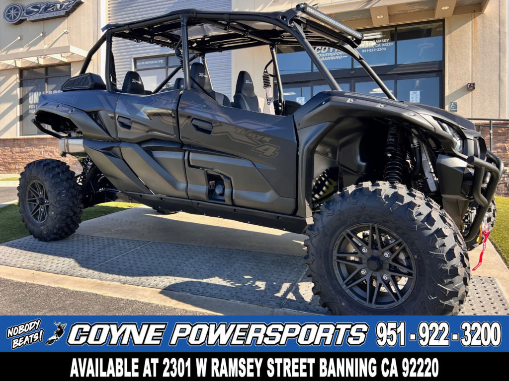 2026 Kawasaki Teryx® KRX4 1000 Blackout Edition in banning CA