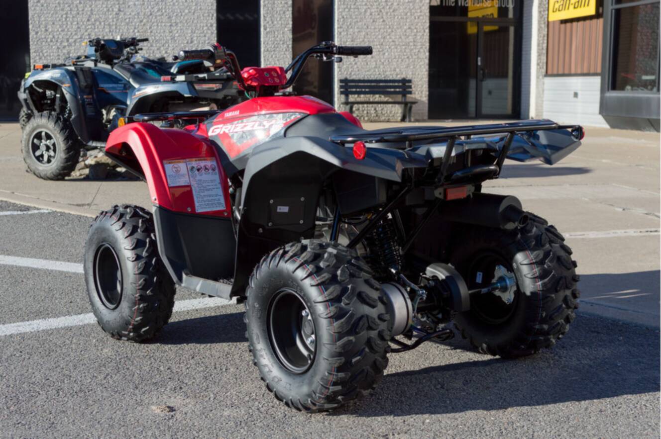 A photo of this 2025 Yamaha Grizzly 110