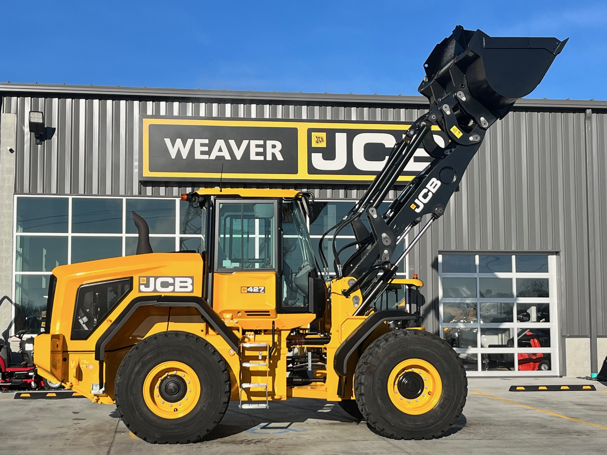 2025 JCB 427 Agri in Mishawaka, IN