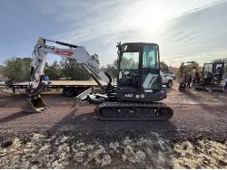 2025 BOBCAT E60