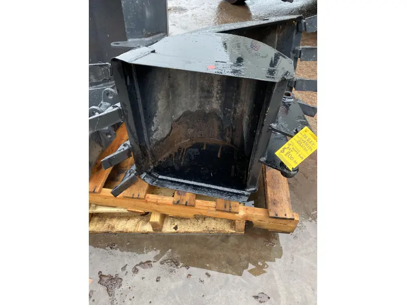 John Deere JD 18 inch heavy duty bkt