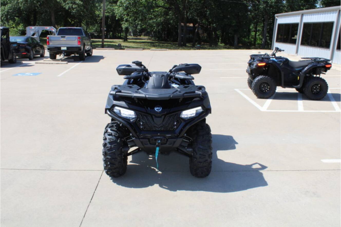 A photo of this 2026 CFMOTO CFORCE 600