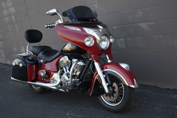 2015 Indian Chieftain in Cedar Rapids, IA