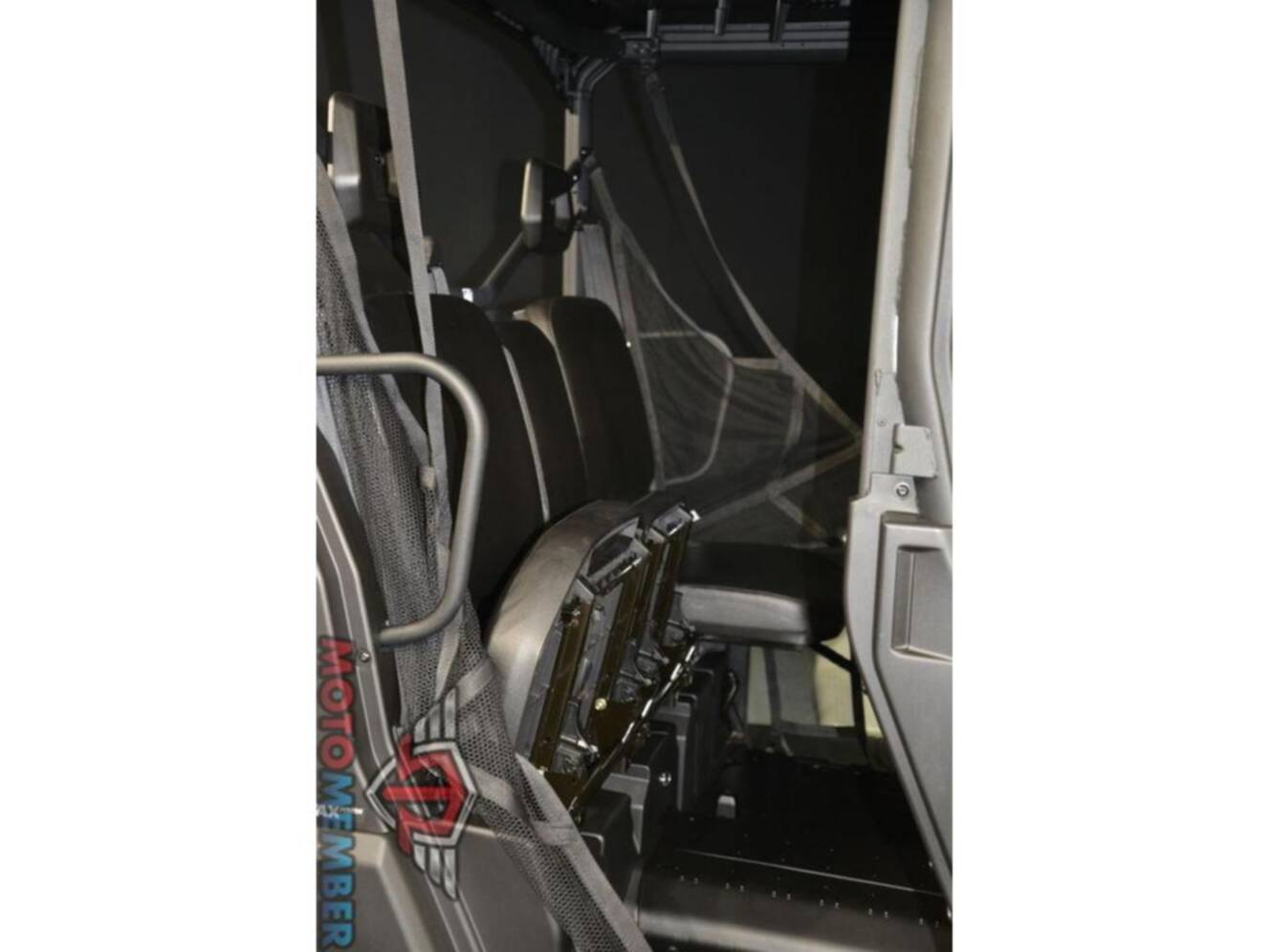 A photo of this 2025 Can-Am Defender MAX DPS HD10