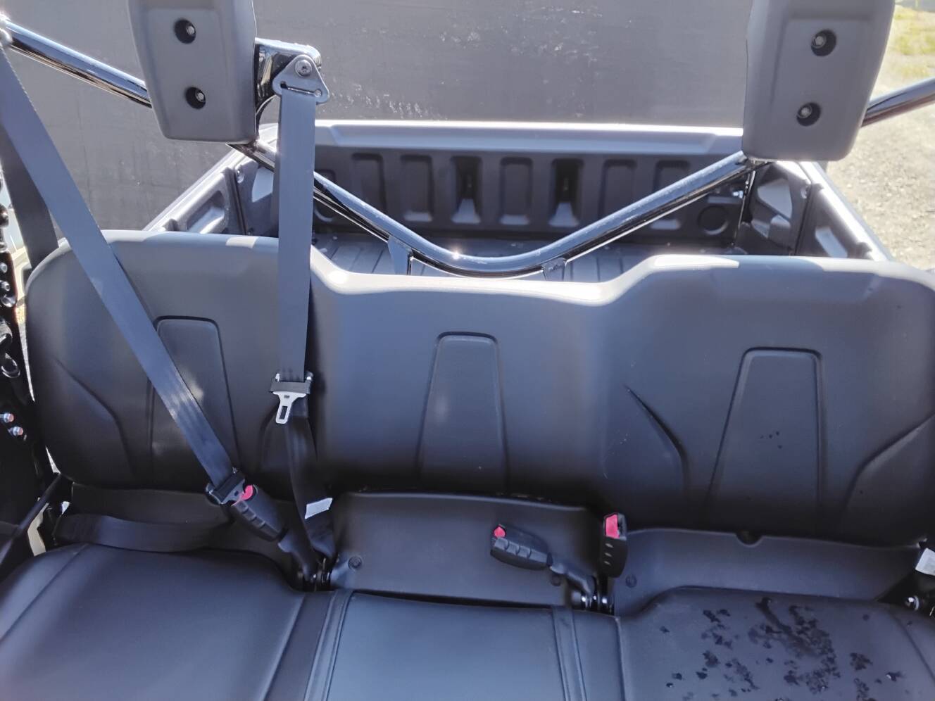 A photo of this 2025 Honda Pioneer 1000-6 Crew Deluxe
