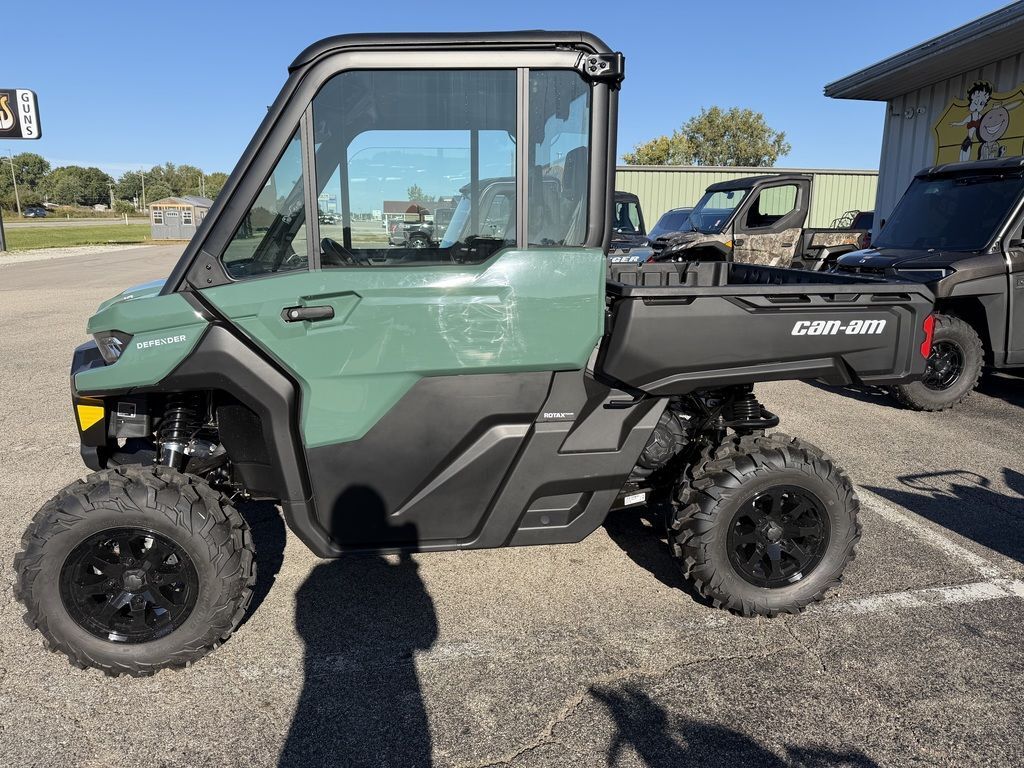 2026 Can-Am Defender DPS CAB HD10 UTV/Utility ATV