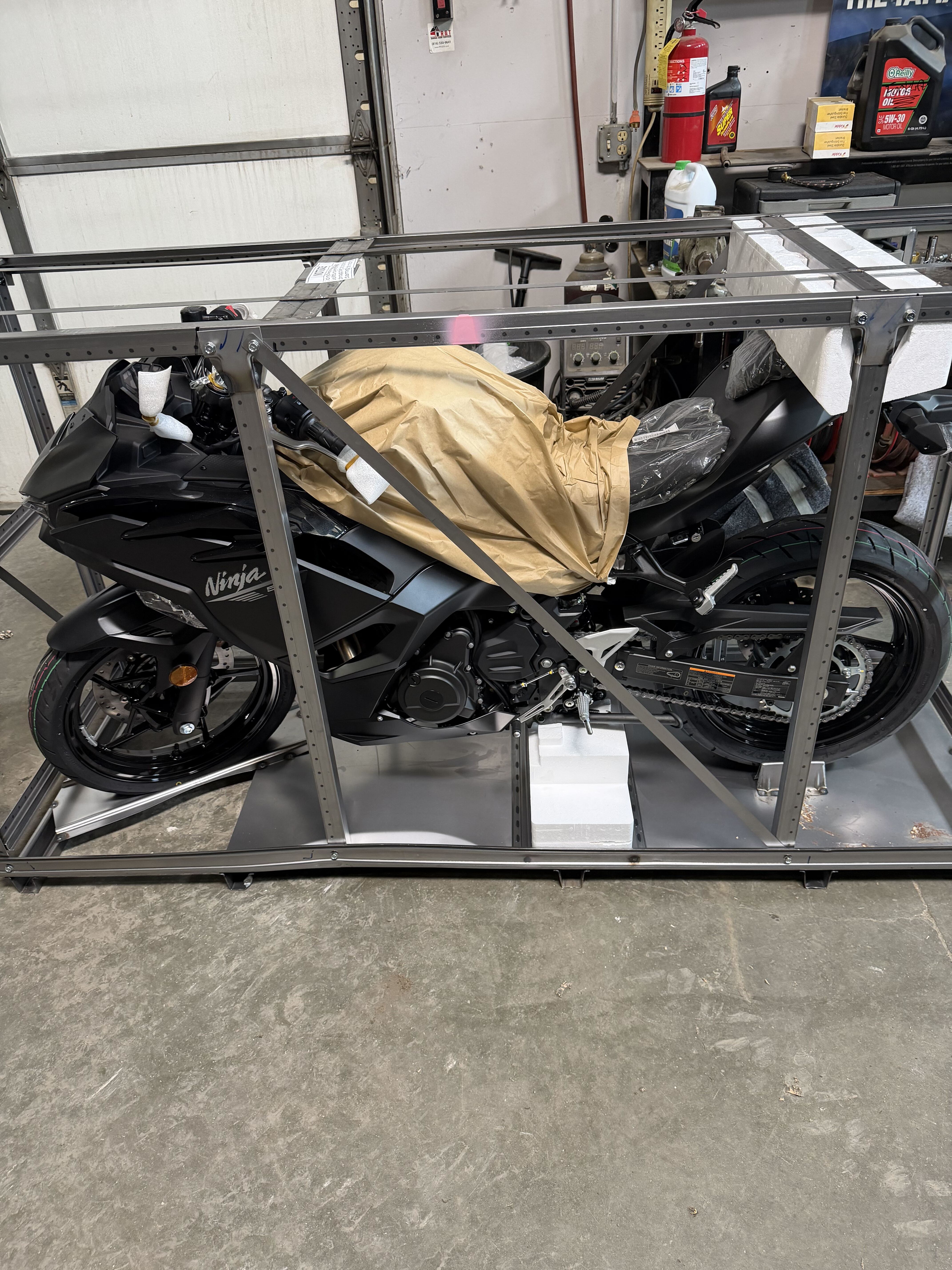 2026 Kawasaki NINJA® 500 BASE in Shawnee, KS