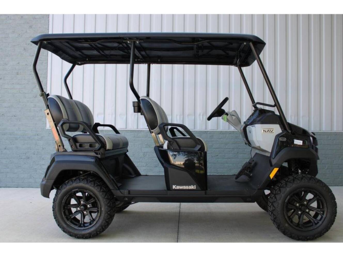 A photo of this 2025 Kawasaki NAV 4E LE