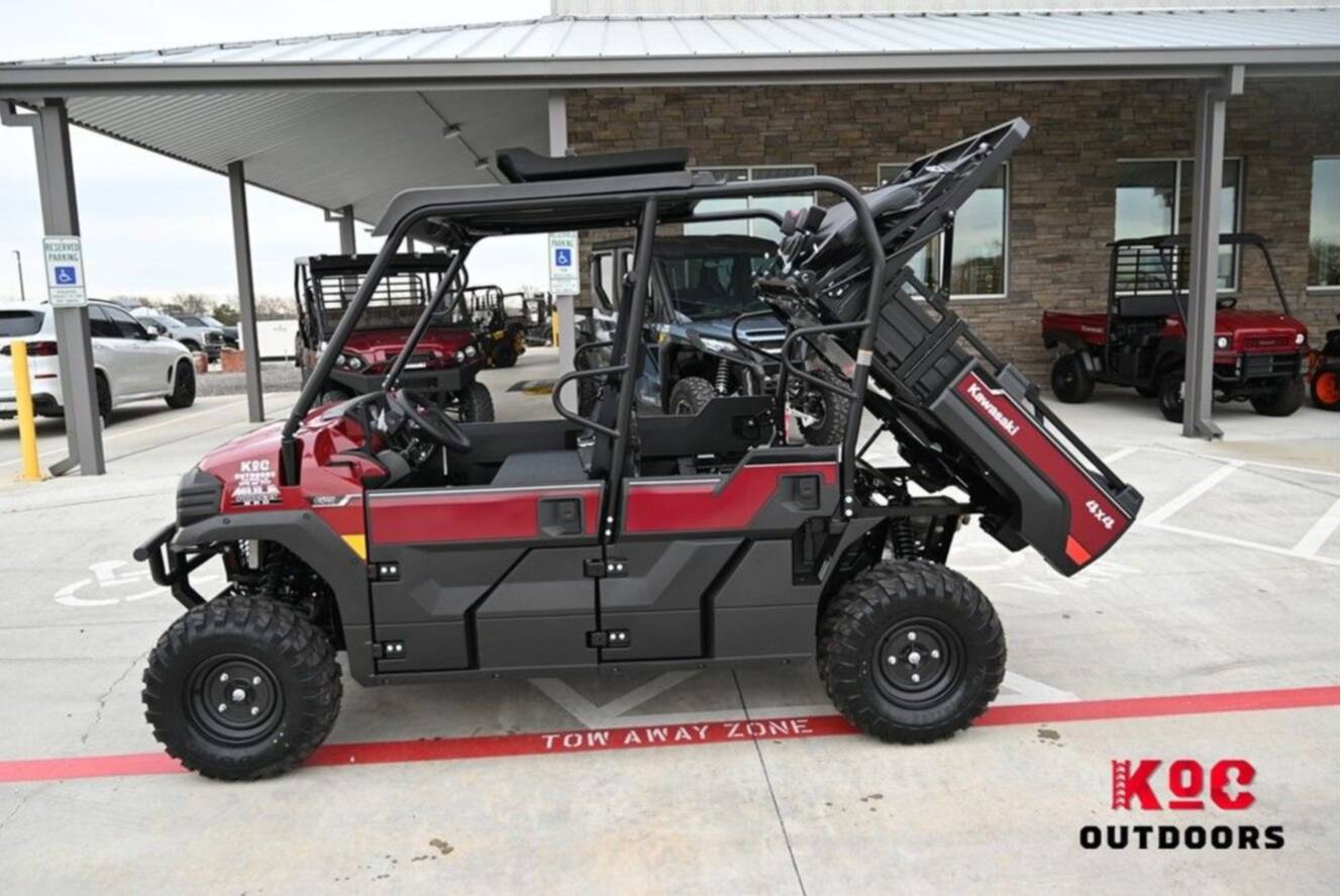 A photo of this 2026 Kawasaki Mule PRO-FXT  820 EPS