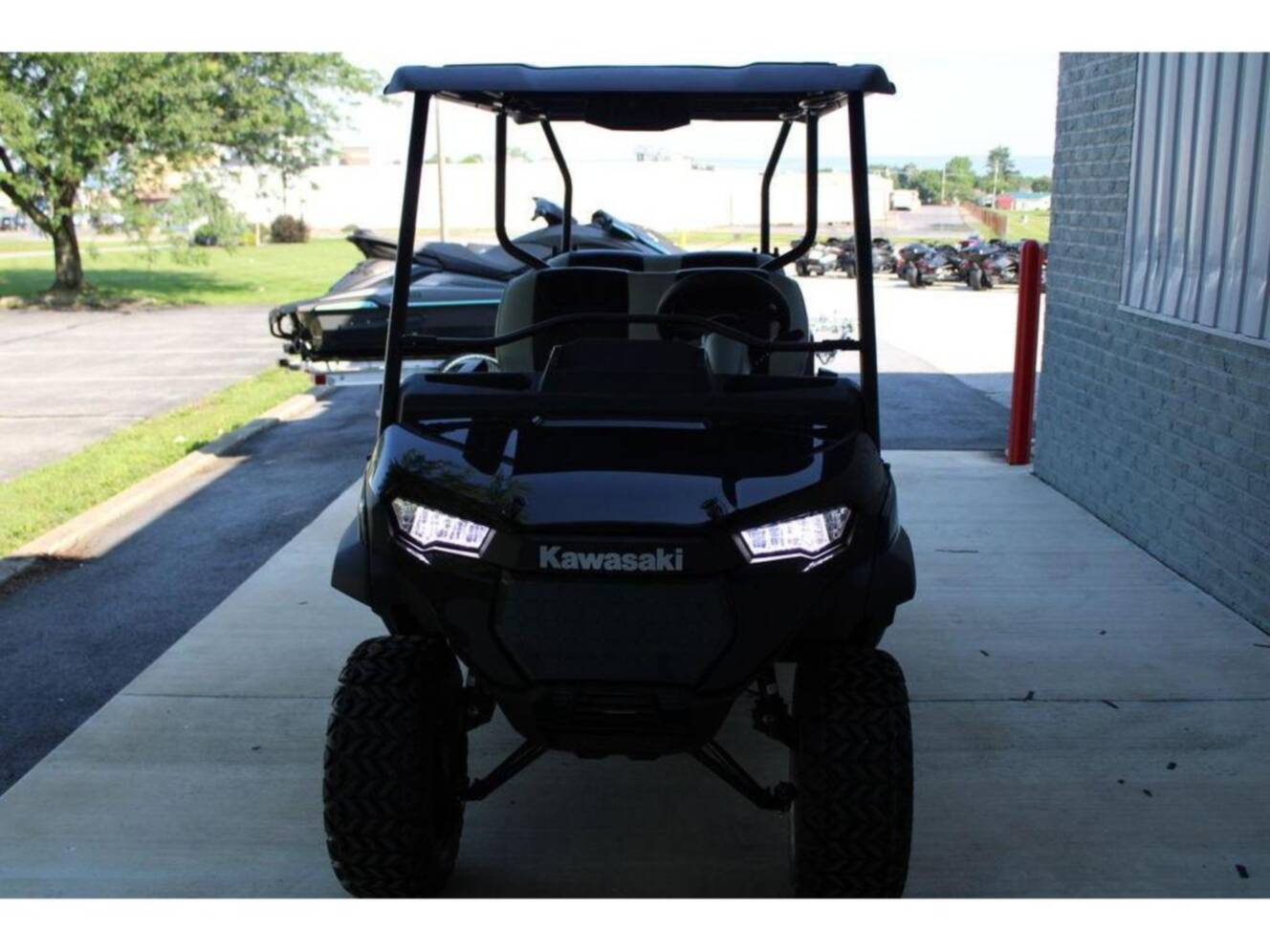 A photo of this 2025 Kawasaki NAV 4E LE
