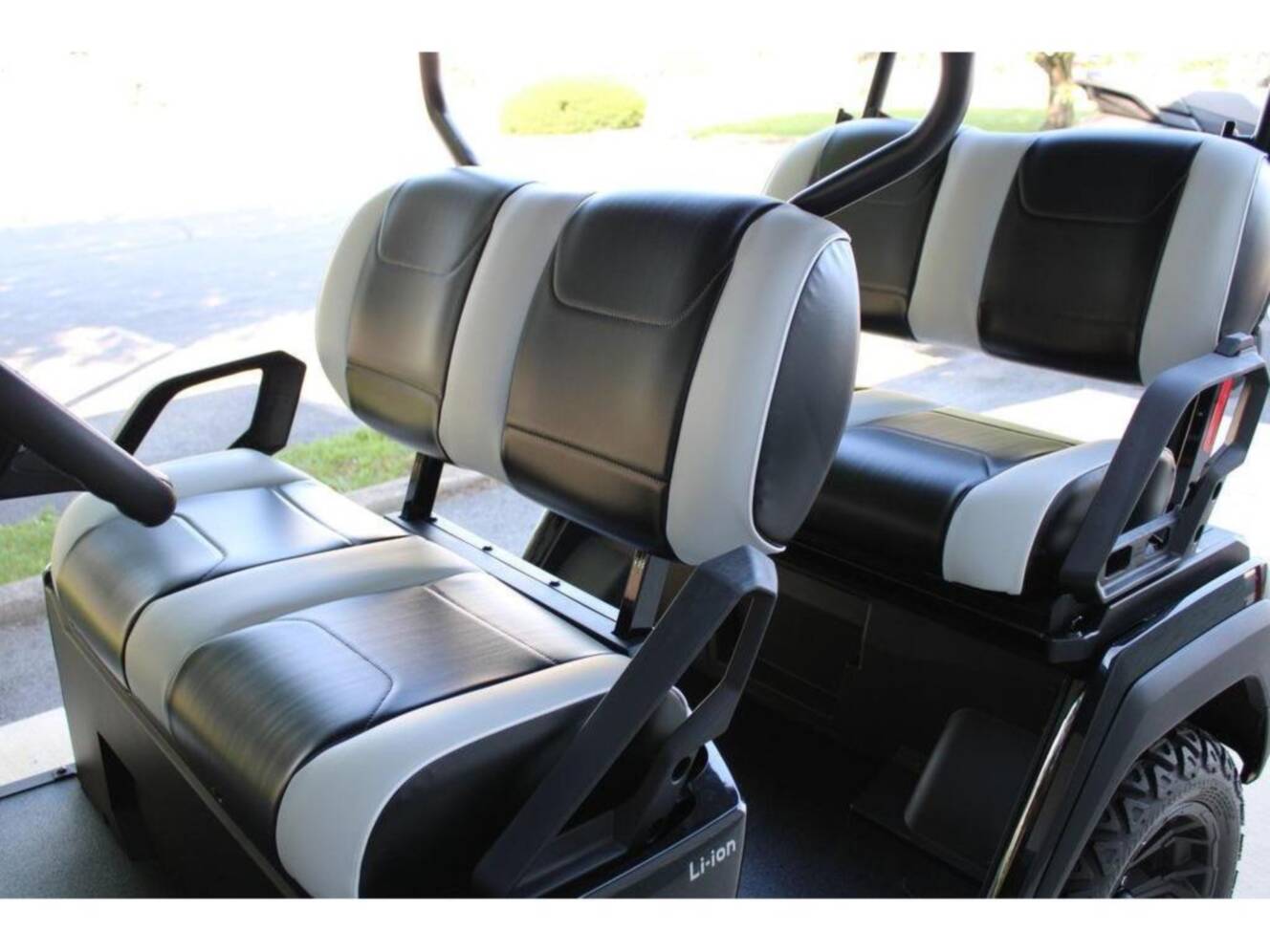 A photo of this 2025 Kawasaki NAV 4E LE