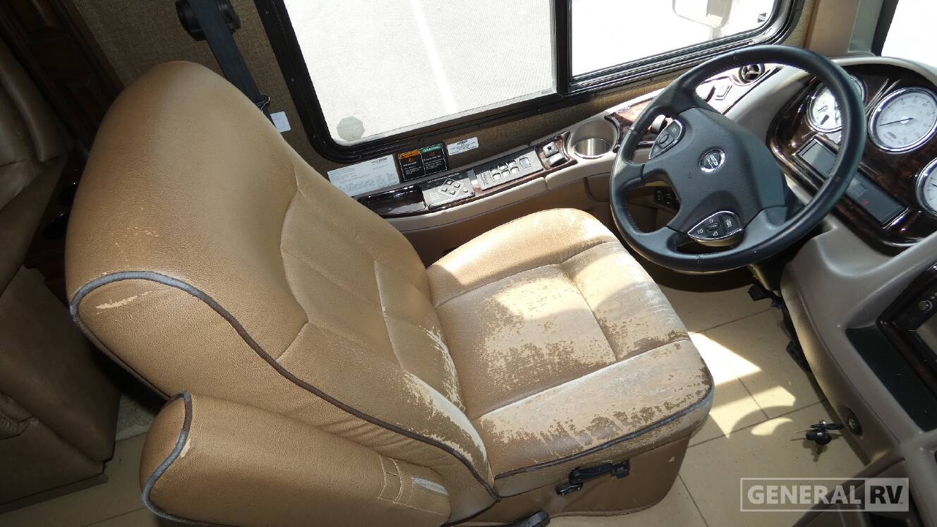 A photo of this 2015 Thor Motor Coach TUSCANY 45AT