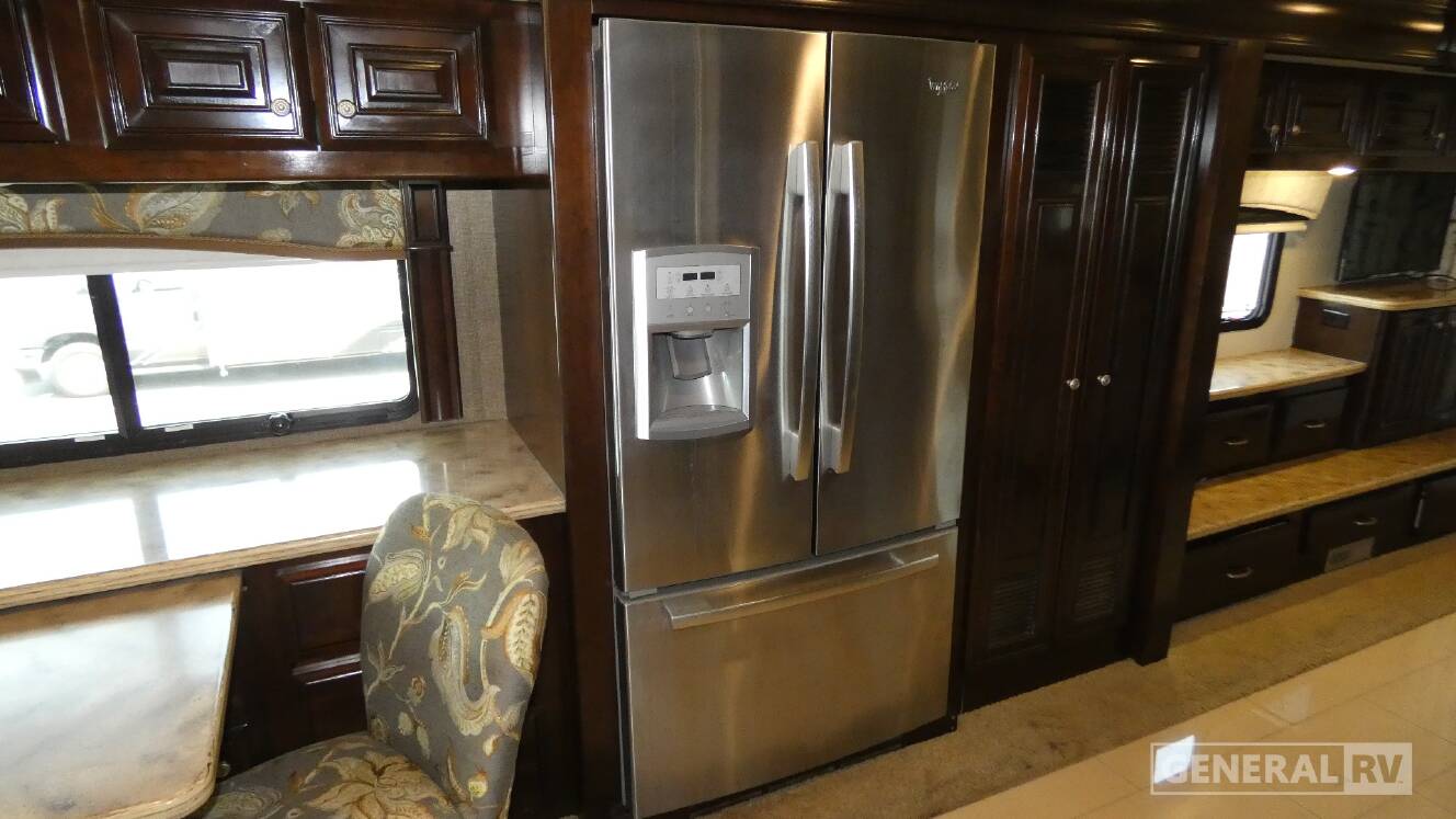 A photo of this 2015 Thor Motor Coach TUSCANY 45AT