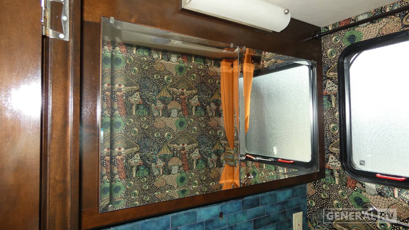 A photo of this 2015 Thor Motor Coach TUSCANY 45AT