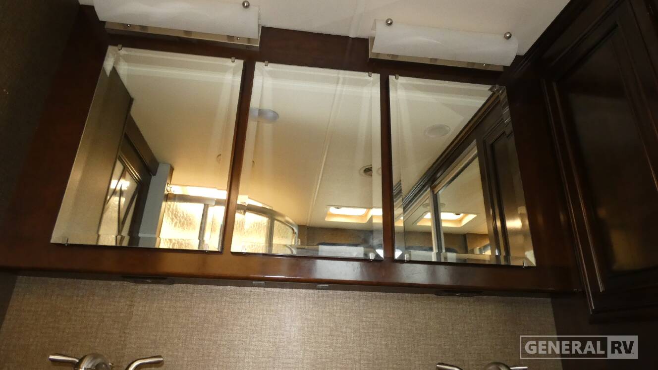 A photo of this 2015 Thor Motor Coach TUSCANY 45AT