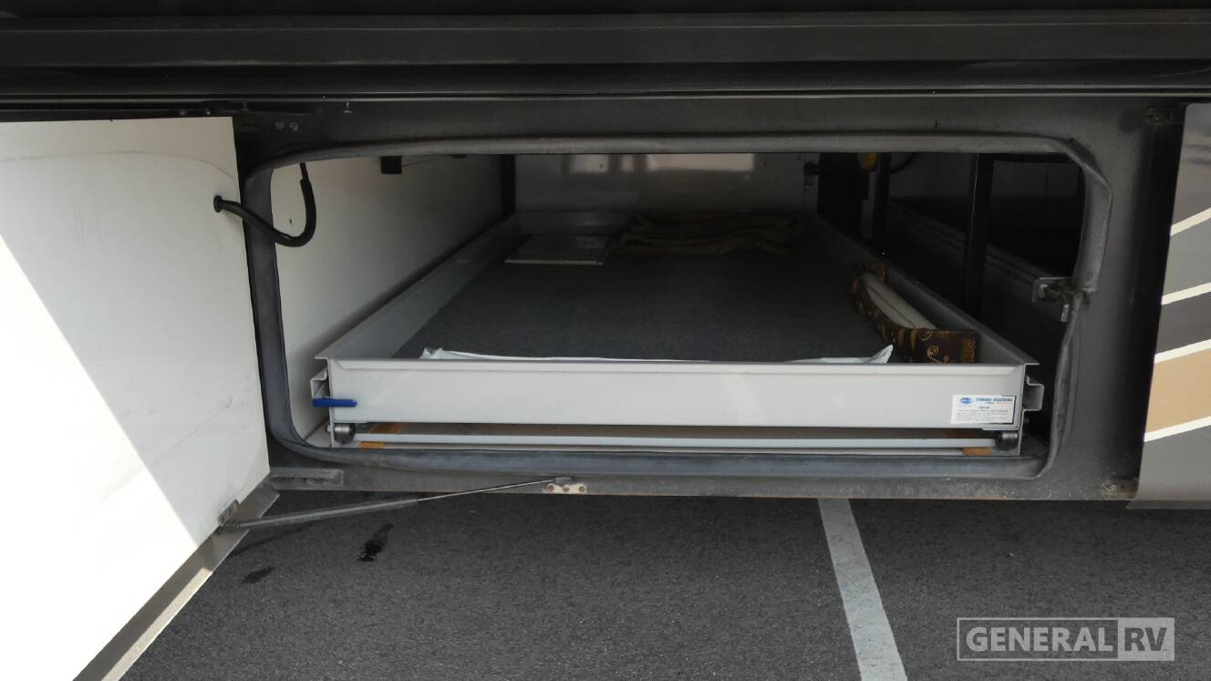 A photo of this 2015 Thor Motor Coach TUSCANY 45AT