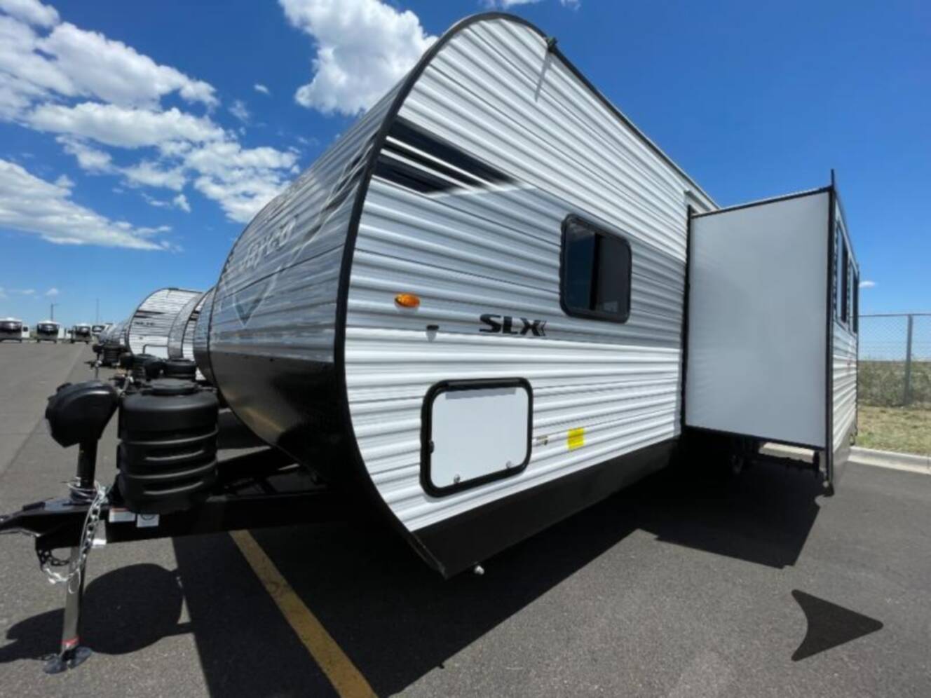 A photo of this 2026 Jayco Jay Flight SLX 263BHSW