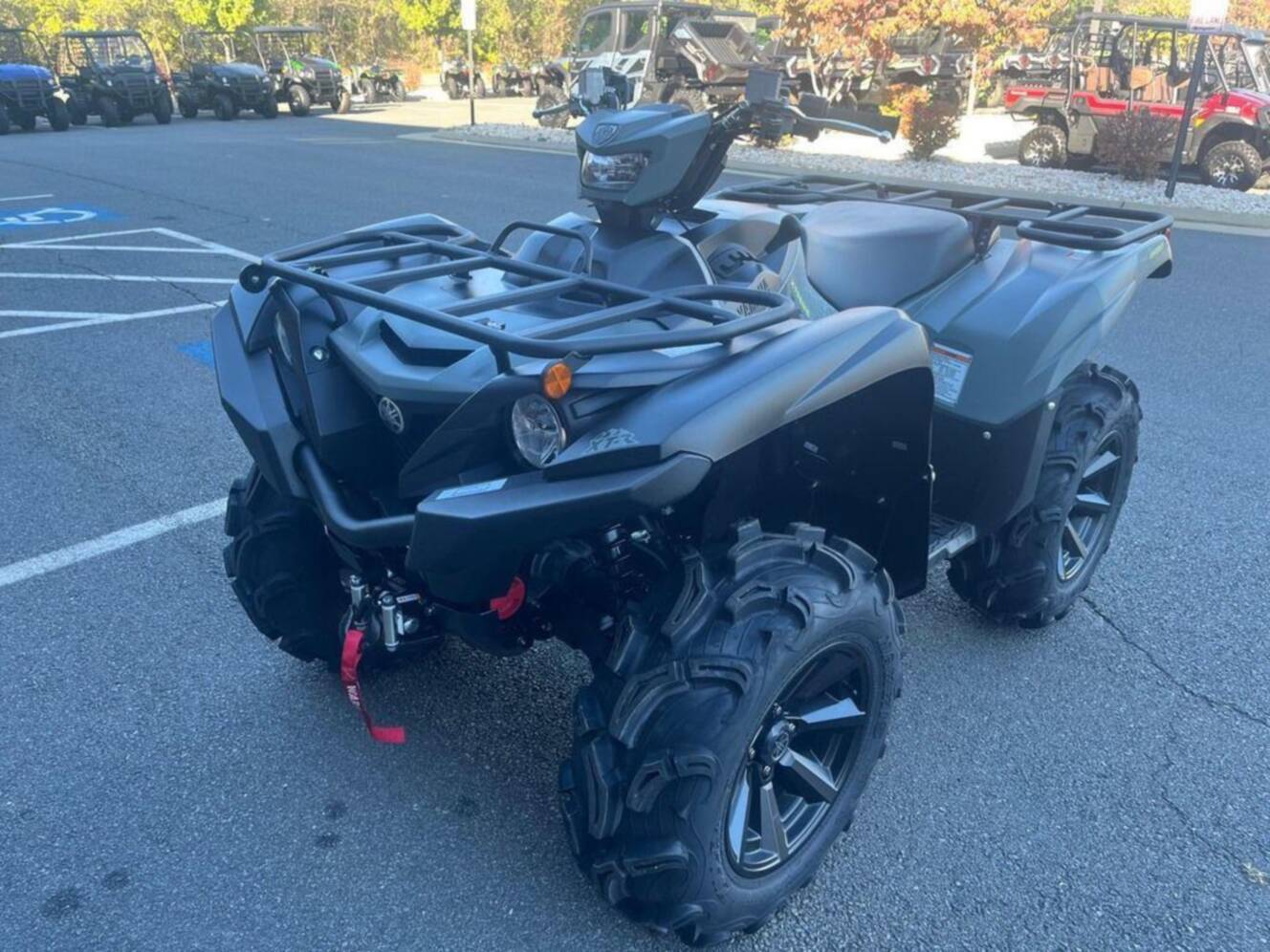 A photo of this 2026 Yamaha Grizzly EPS XT-R
