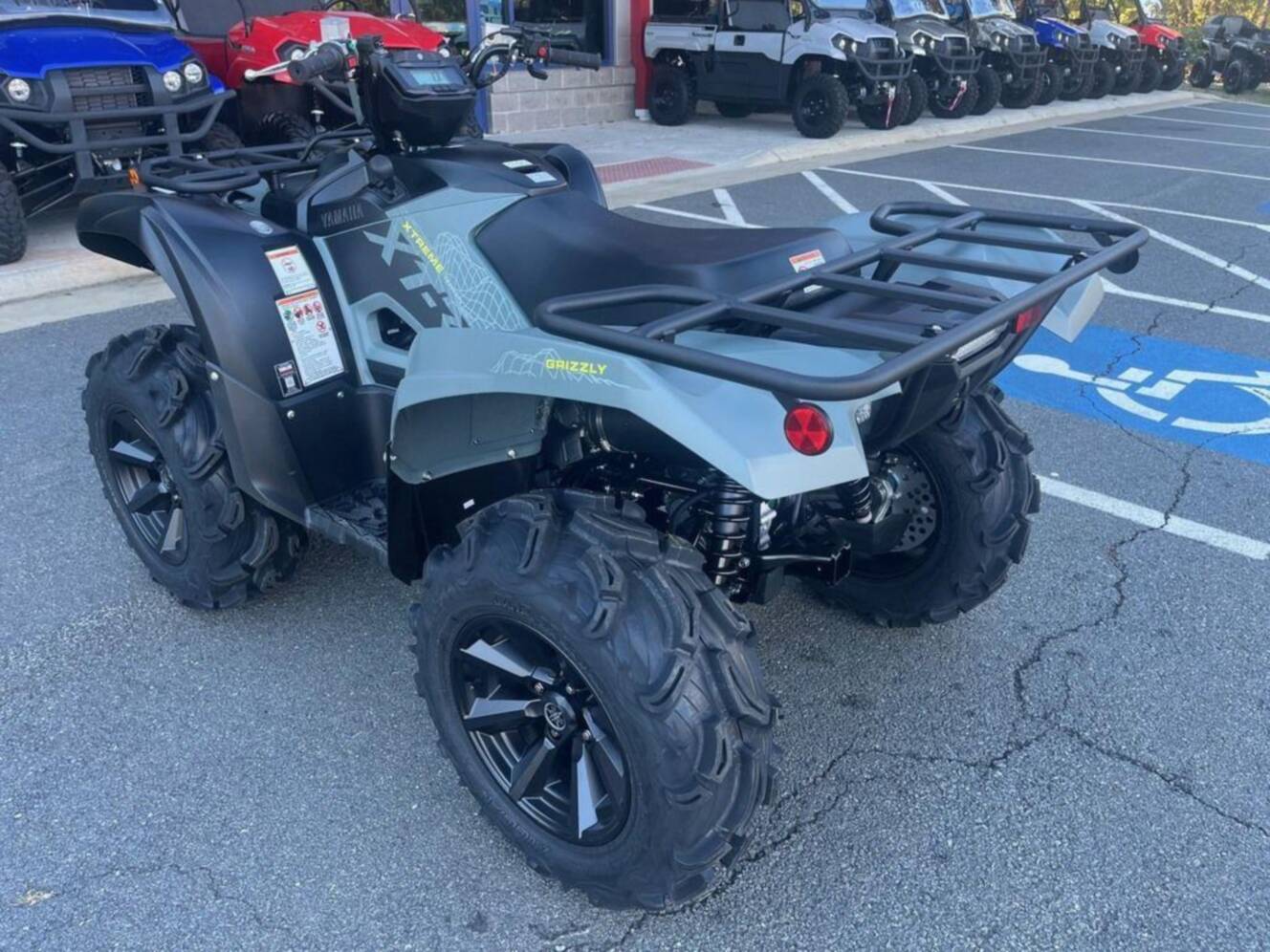 A photo of this 2026 Yamaha Grizzly EPS XT-R