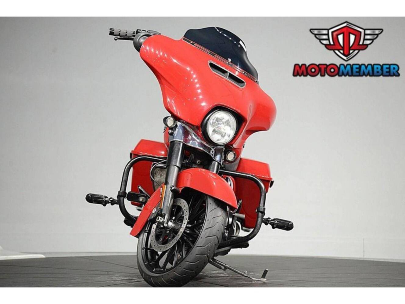 A photo of this 2019 Harley-Davidson FLHXS - Street Glide® Special