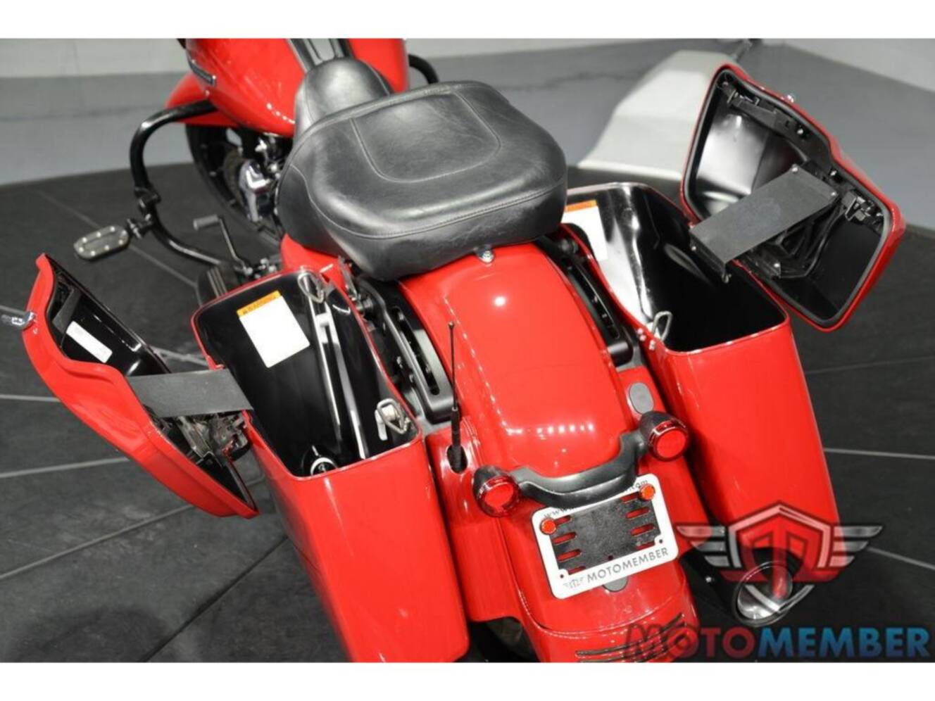 A photo of this 2019 Harley-Davidson FLHXS - Street Glide® Special