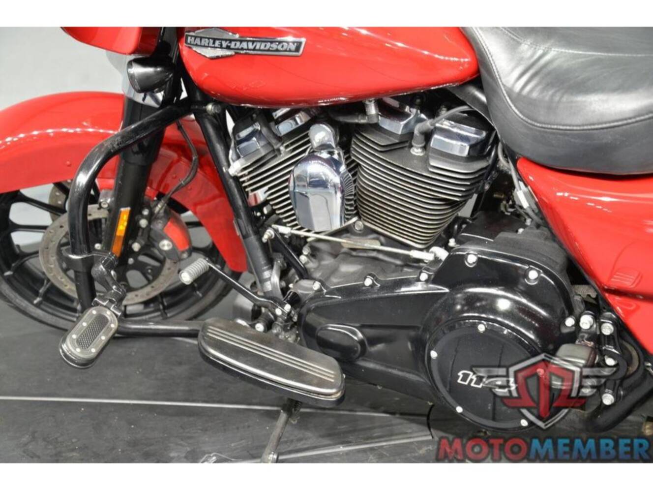 A photo of this 2019 Harley-Davidson FLHXS - Street Glide® Special