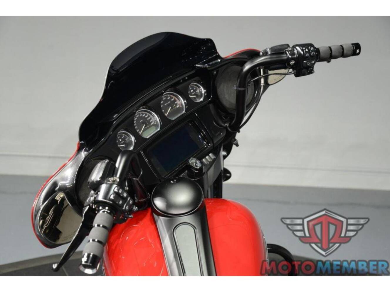 A photo of this 2019 Harley-Davidson FLHXS - Street Glide® Special