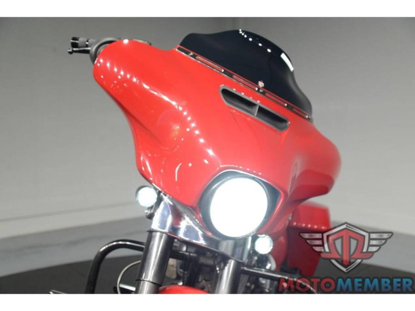 A photo of this 2019 Harley-Davidson FLHXS - Street Glide® Special