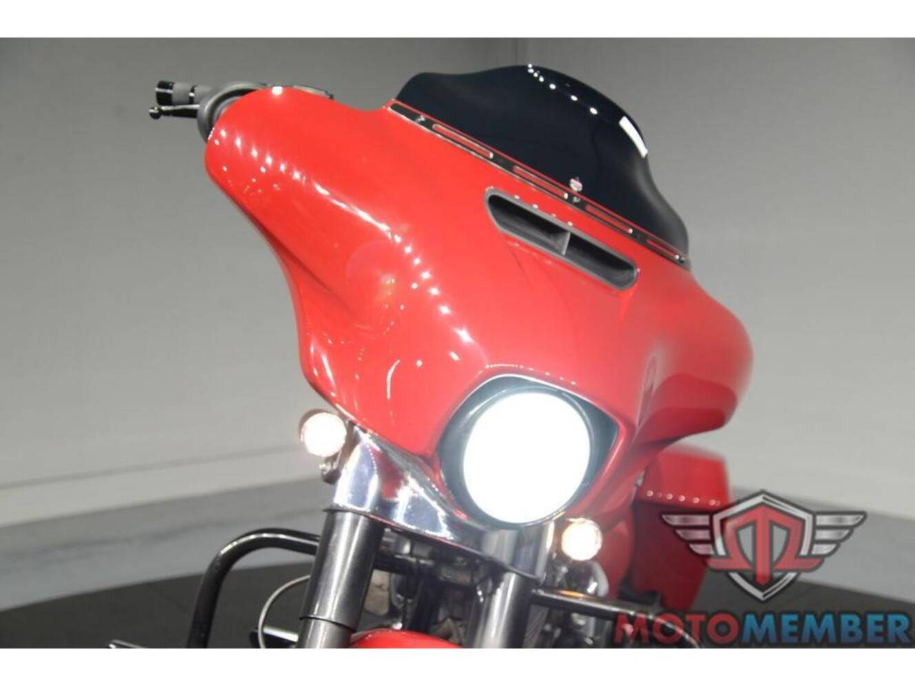 A photo of this 2019 Harley-Davidson FLHXS - Street Glide® Special