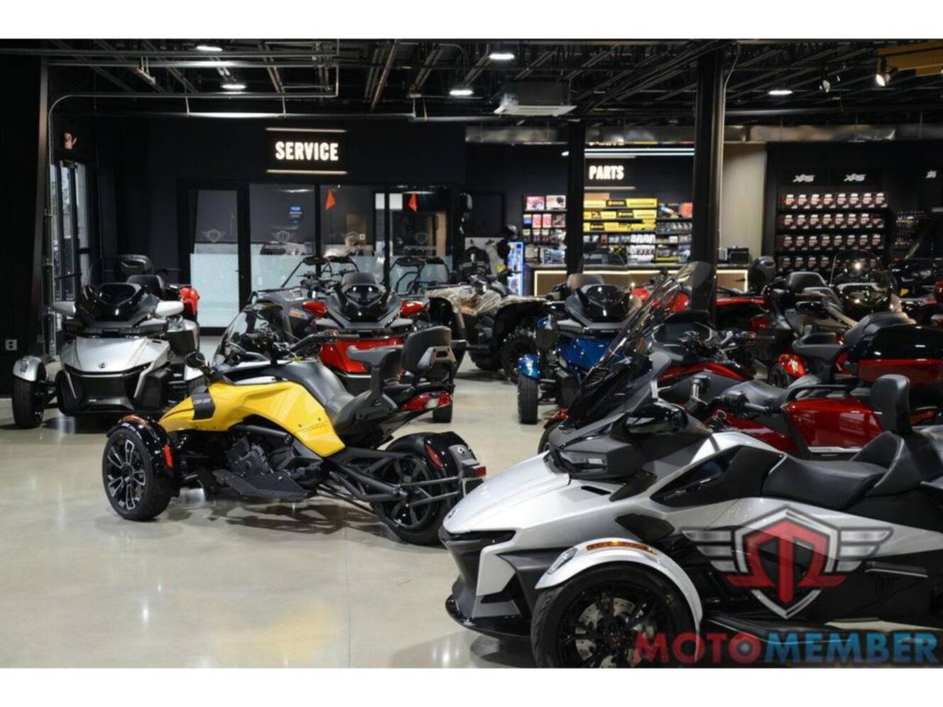 A photo of this 2019 Harley-Davidson FLHXS - Street Glide® Special