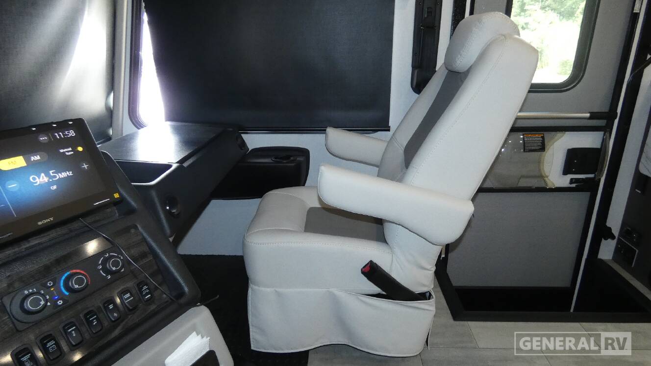 A photo of this 2025 Forest River GEORGETOWN 3 Series 32A3