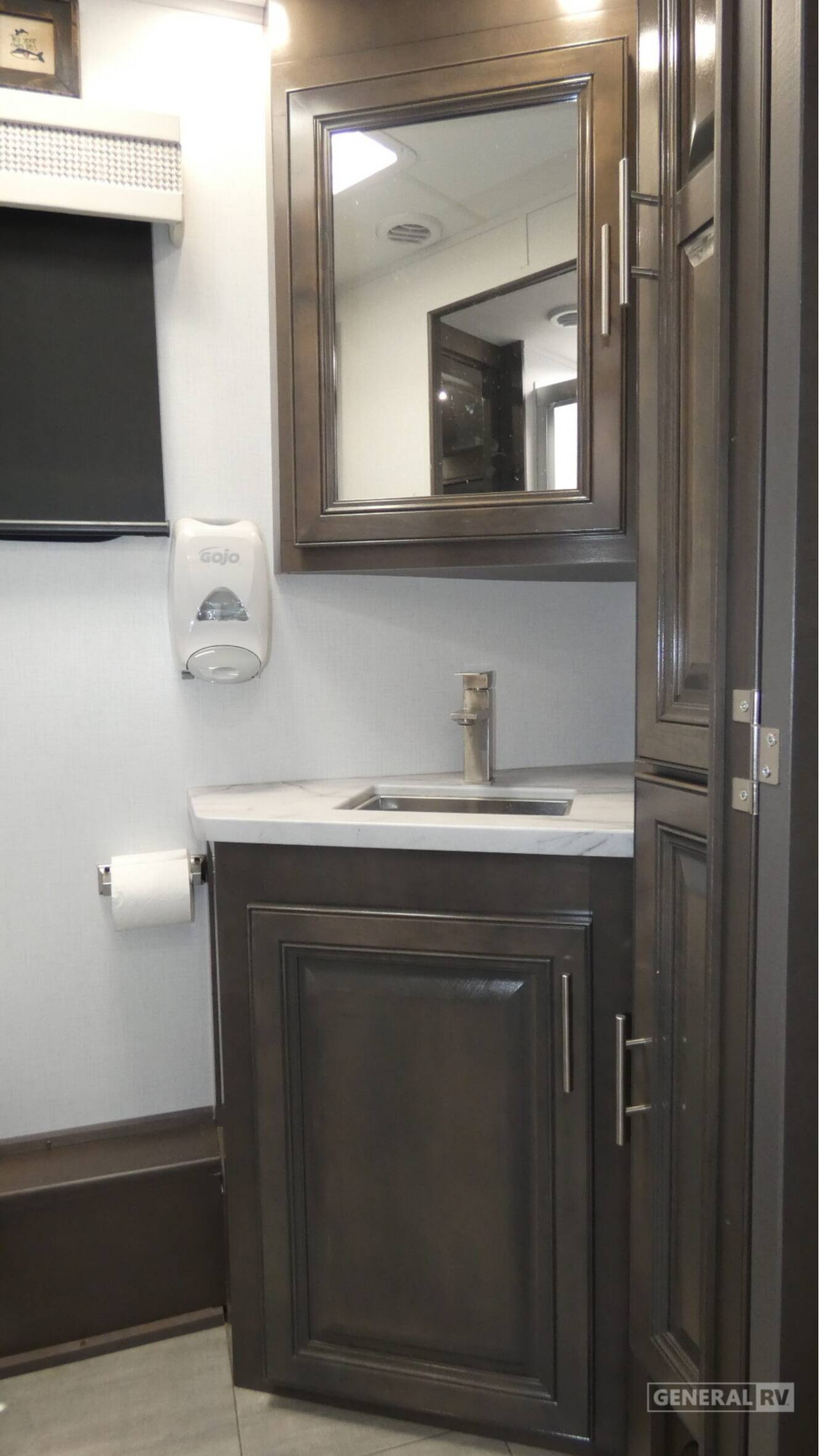 A photo of this 2025 Forest River GEORGETOWN 3 Series 32A3