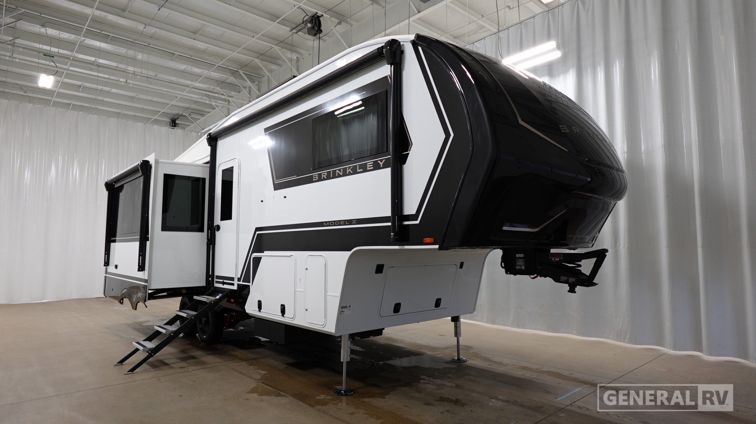 2027 Brinkley MODEL Z 2700 in elizabetown PA