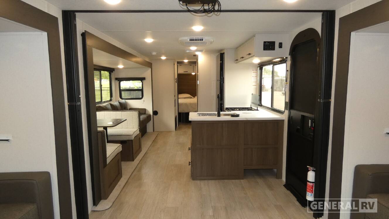 A photo of this 2027 Prime Time Rv AVENGER 30PO