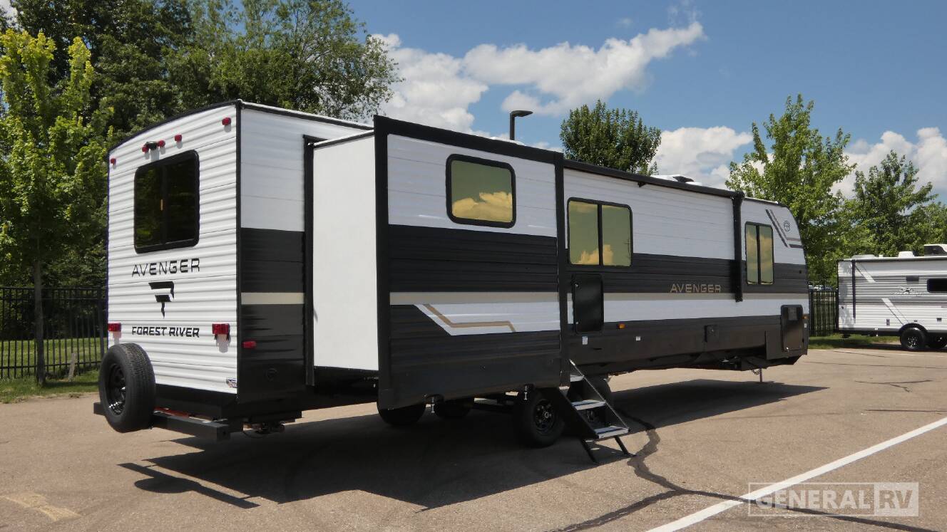 A photo of this 2027 Prime Time Rv AVENGER 30PO