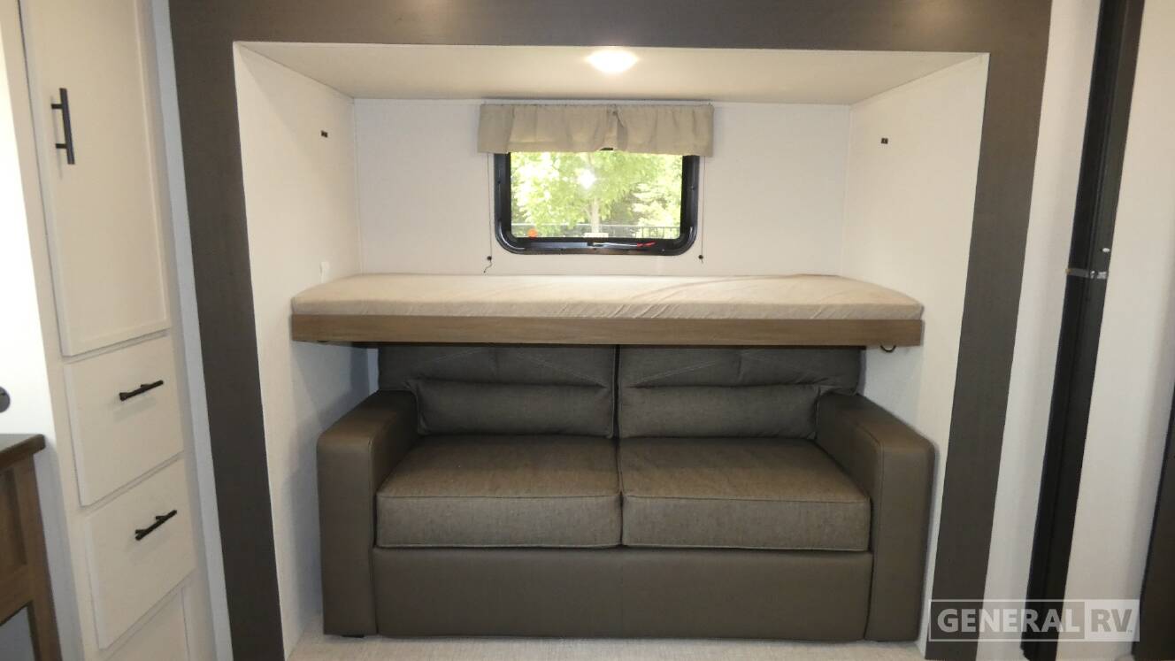 A photo of this 2027 Prime Time Rv AVENGER 30PO