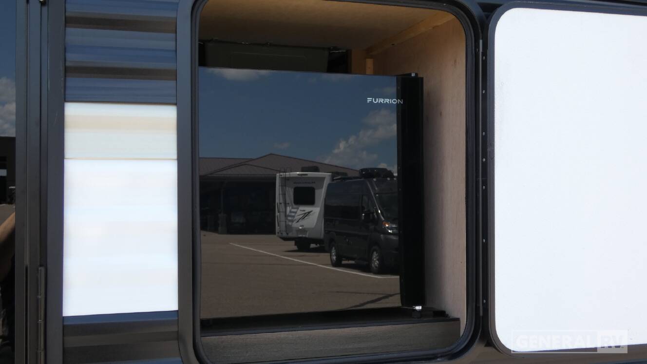 A photo of this 2027 Prime Time Rv AVENGER 30PO